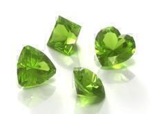 Peridot birthstone for August traditional birthstone